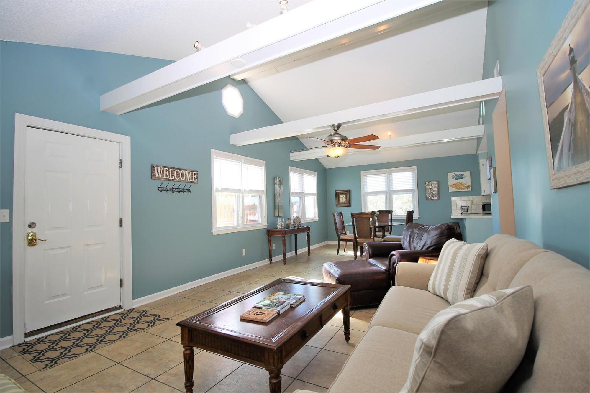 Salty Shack Unit C - Salty Shack - Dog Friendly Home - Across From The Beach - Central Location! Folly Beach Camera foto
